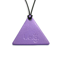 Carica l'immagine nel visualizzatore di Gallery, Piastra di Tesla donna con finitura alla polvere di argento che ricopre completamente l'alluminio trattato elettronicamente, e ha proprietà antibatteriche