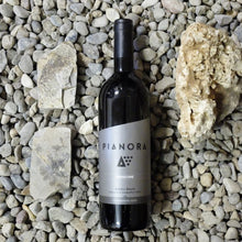 Carica l&#39;immagine nel visualizzatore di Gallery, Box degustazione vini del Monteofano / Franciacorta - bio e naturale Pianora
